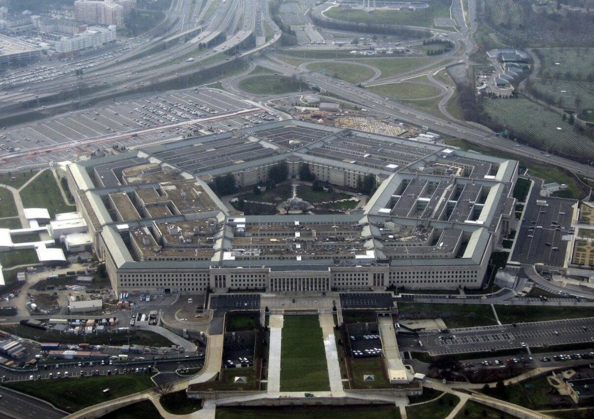 Пентагон как венчурный фонд: как США строят цепочку критических материалов в обход Китая