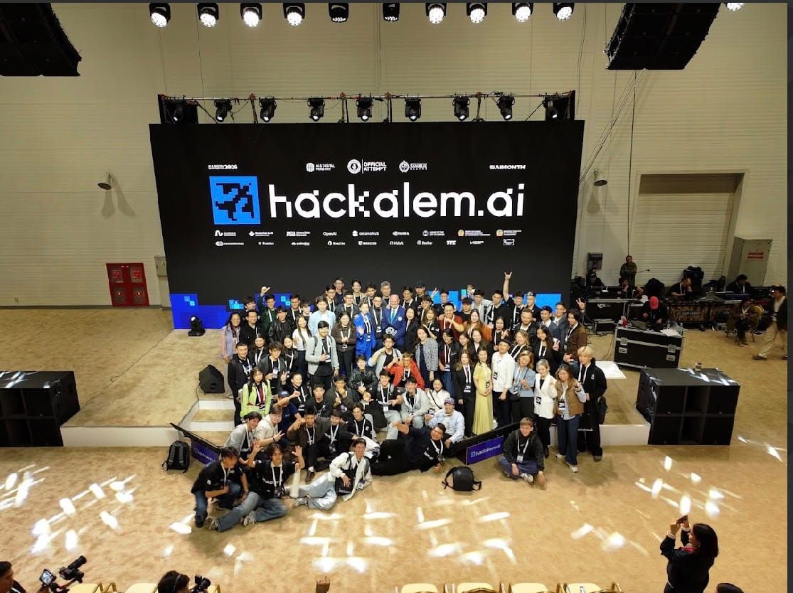 Тауар тапшылығынан жоғалған функцияларға дейін: HackAlem AI жеңімпаздары қандай шешімдер әзірледі?
