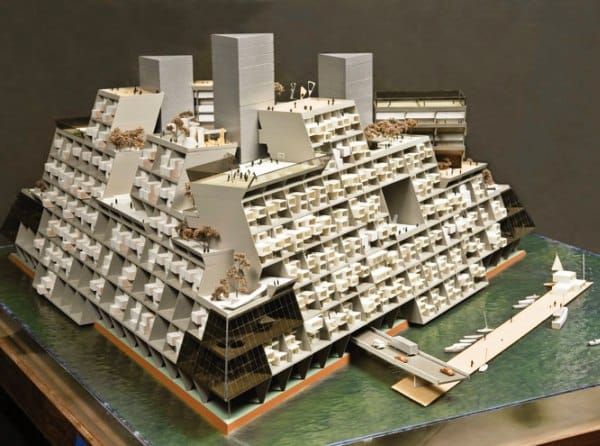 Habitable floating megastructures: setbacks and solutions