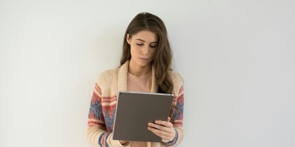 Psychologist vs Counsellor vs Psychotherapist in Canada: Key Differences by Province
