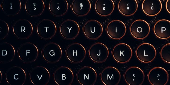 AI Transcription for Therapists in Canada: Complete 2025 Provincial Regulation Guide