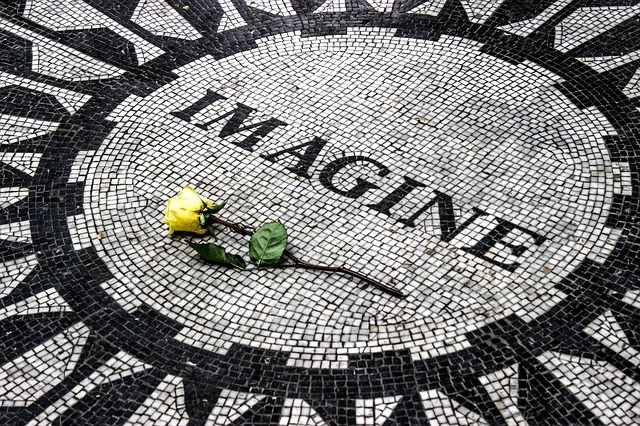 imagine-john-lennon-tribute-mosaic-on-the-street