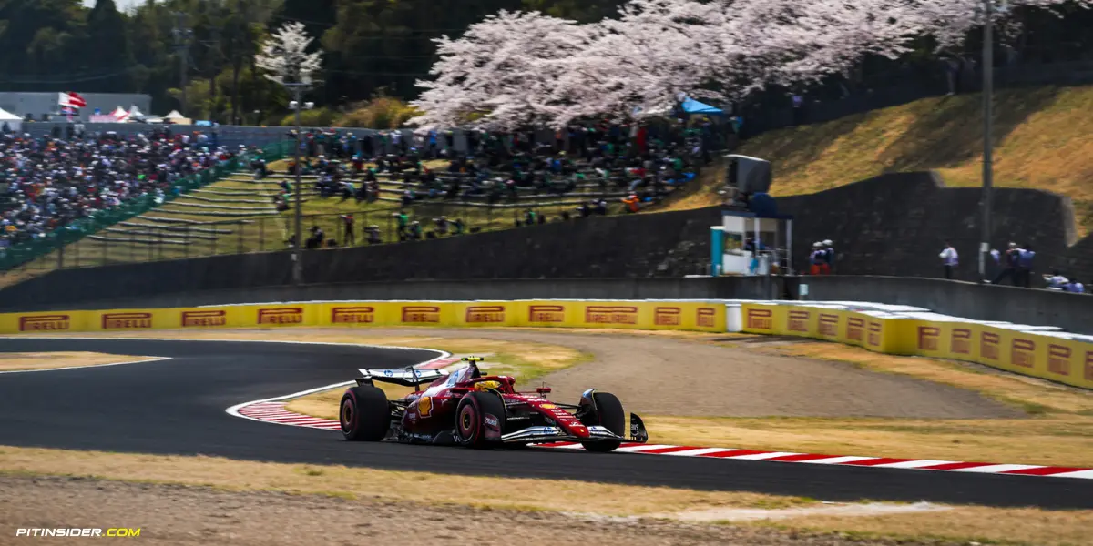 Lewis Hamilton-Pitinsider.com