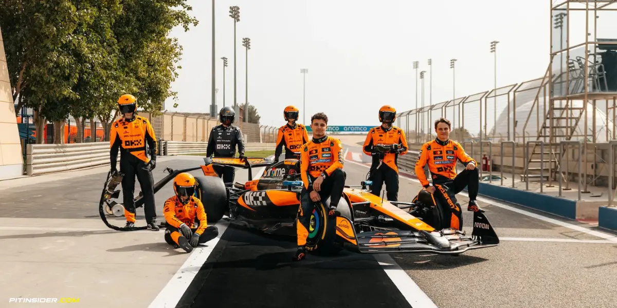 Lando Norris and Oscar Piastri-Pitinsider.com