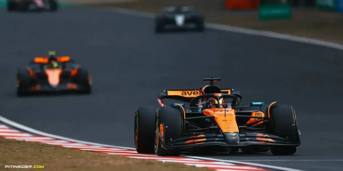 Lando Norris and Oscar Piastri-Pitinsider.com