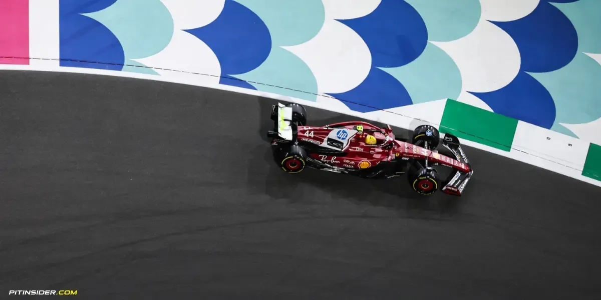 Lawis Hamilton-Pitinsider.com