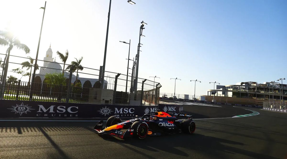 Max Verstappen tops Saudi Arabian GP FP1-Results