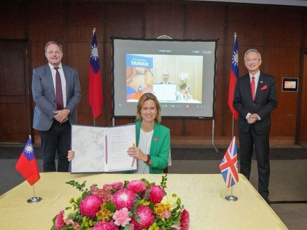 UK and Taiwan Sign Semiconductor Skills MOU: A New Chapter in Tech Collaboration