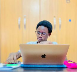 AI tutors matched human tutors’ short-term test gains in a GRE trial
