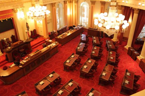 California votes to bar public officials from issuing memecoins