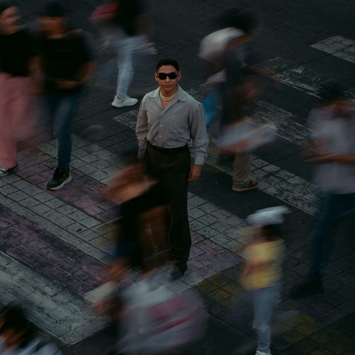 Meta disables cameras on thousands of AI glasses with tampered recording lights