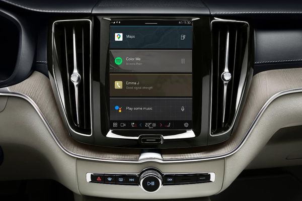 2022 Volvo XC60 Infotainment