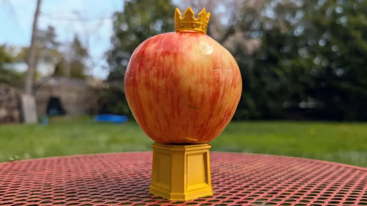Can a Honeycrisp Skeptic Learn to Love This World Famous Apple?