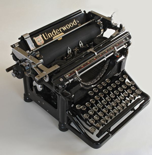 En Underwood-skrivemaskin som illustrerer den teknologiske utviklingen av mekanisk skrift, ettersom Pellegrino Turris originale prototype fra 1808 er tapt.