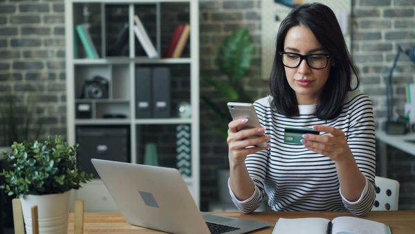 Best No-Fee Checking Accounts in 2026