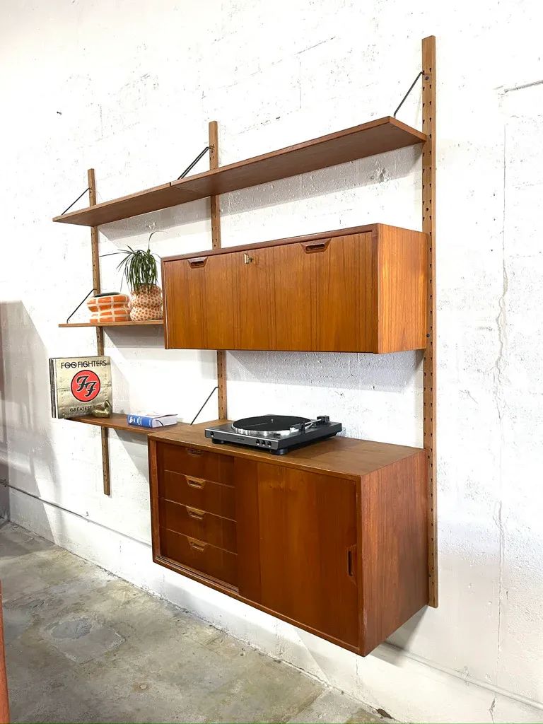 Mid-Century Modern Furniture in Fort Lauderdale: A Chat with FlipAtik