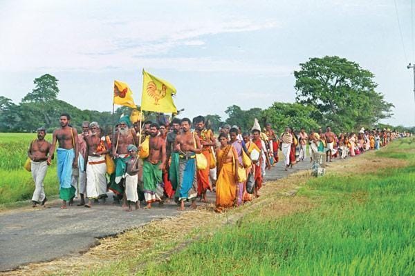 Figure 8: The annual pilgrimage from Selva-Sannidhi in Jaffna in the North and Kataragama (or Kathirgamam) in the South brings together Buddhist and Hindu devotees from the two extremes of the country in common faith.  (Source: Google Images)