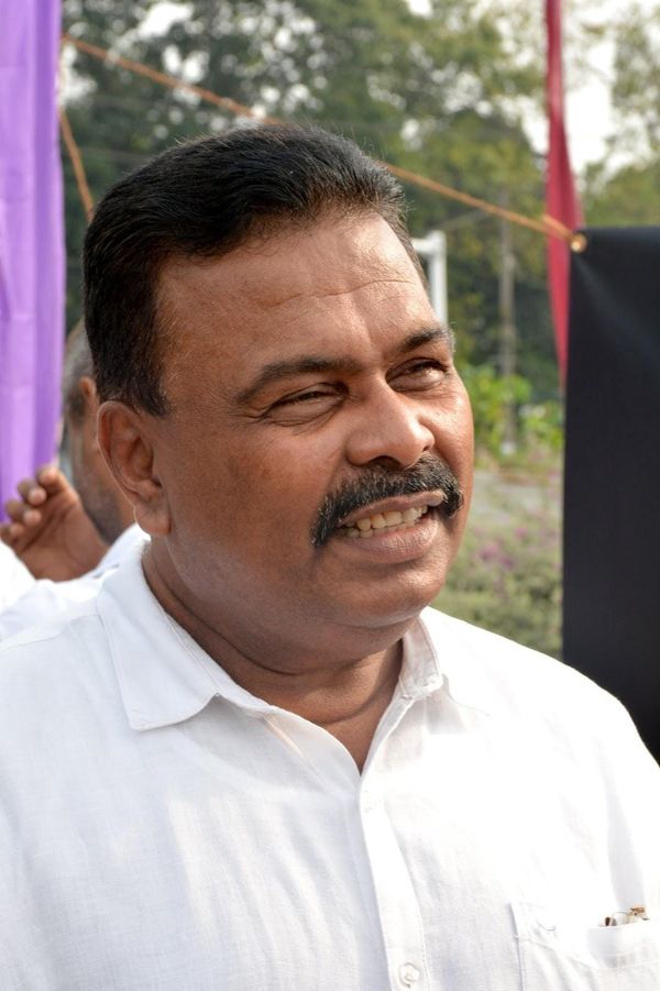 Nandana Gunathilake’s Death Reopens JVP Rift