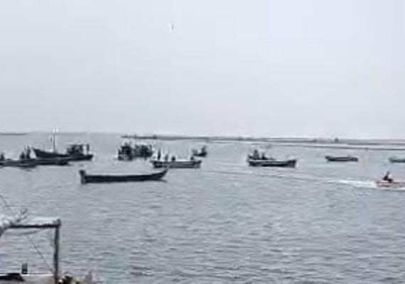 Boat Carrying Pilgrims Capsizes Off Jaffna, Killing Two; Safety Concerns Resurface