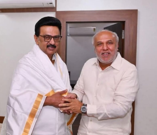Sri Lankan Muslim Leader Backs DMK Alliance in Tamil Nadu, Drawing Questions at Home