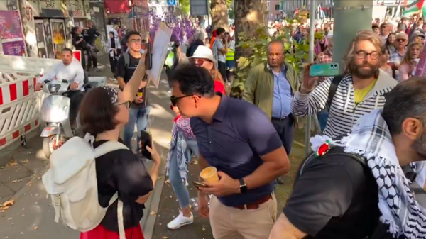 When One Travels as a Mole