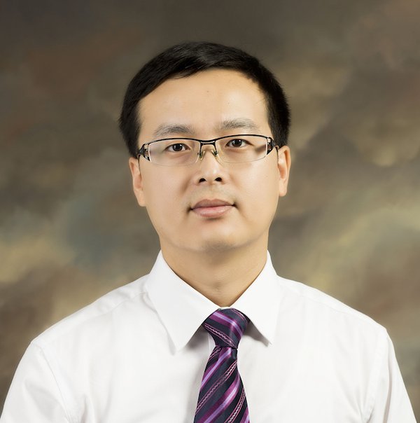 Dr Huijun Gong AMUG Scholarship