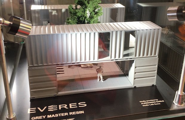 everes-grey-master-resin.JPG