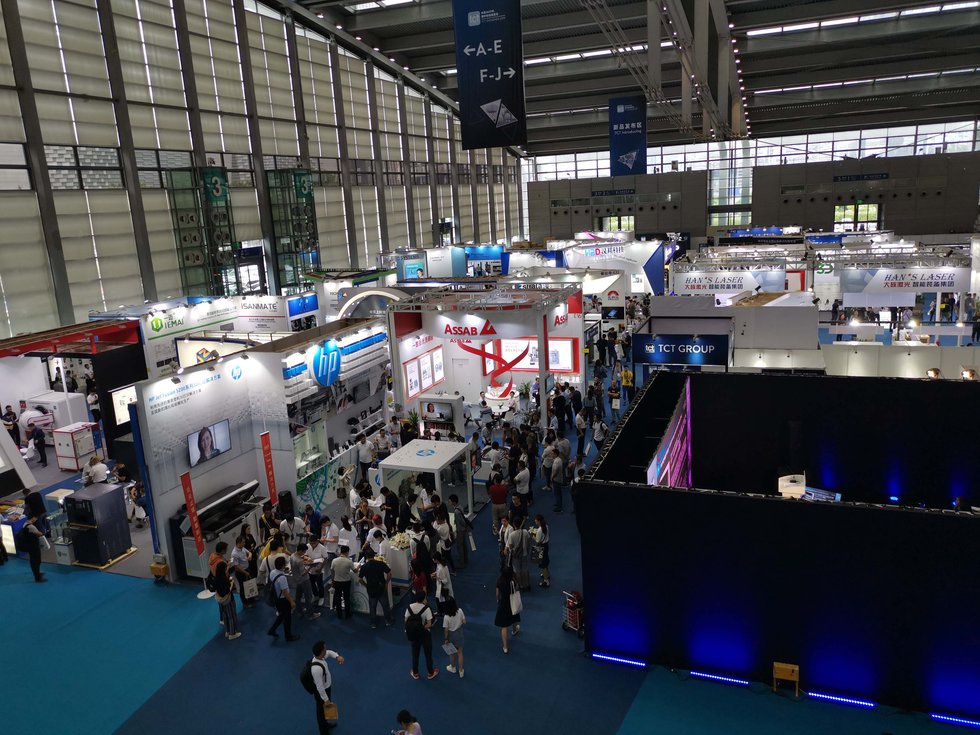 A buzzy TCT Shenzhen show floor