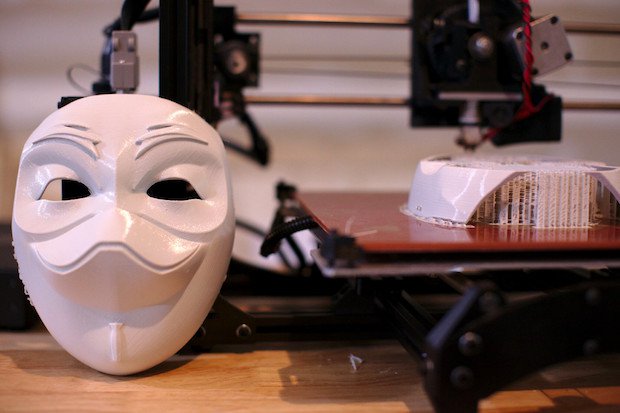 LulzBot Guy_Tux_Mask_and_LulzBot_TAZ_3D