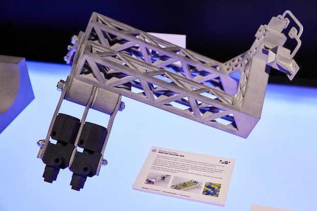 HP GIS painting machine