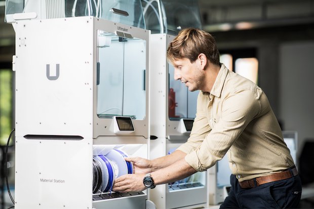 Ultimaker Material Station.jpg Ultimaker Material Station.jpg