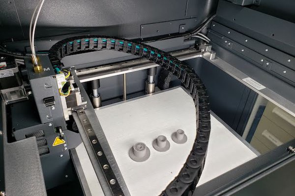 Shukla Medical prototypes parts using 3D printed 17-4 PH Stainless Steel.