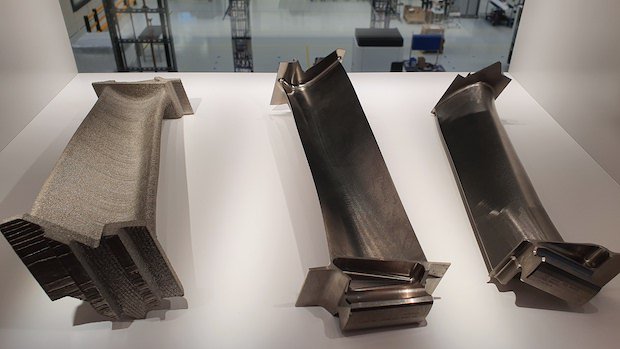 GE9X blade.jpg