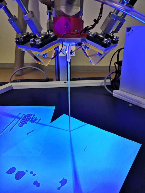 Printing process of a rod with the prototype.jpg