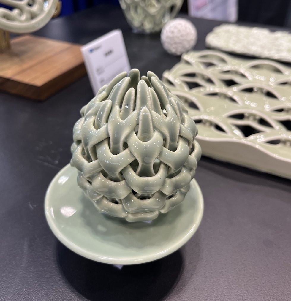 Ceramic 3D print from Roland DG at TCT Japan