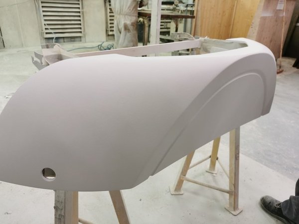 ©ALSTOM Tram Custom Front Fairing 3D Printed by Stratiforme Industries.jpg