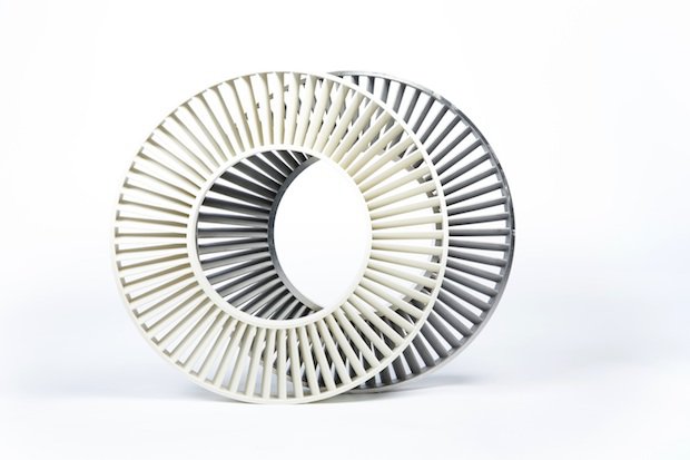 Plastic part and casted part