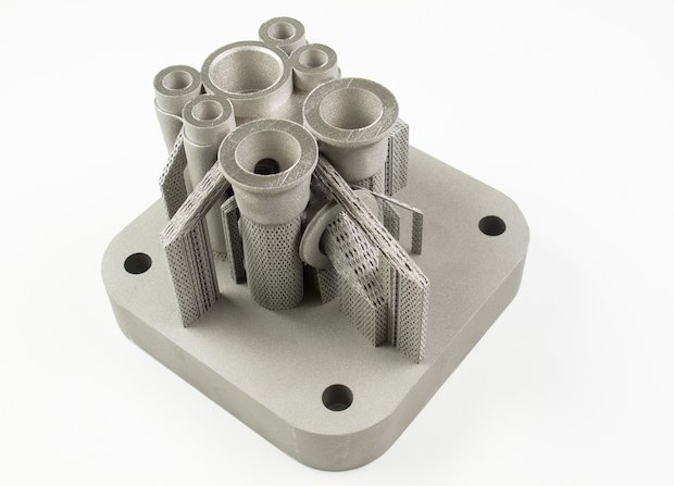 AISI 316L valve block with supports-12.jpg