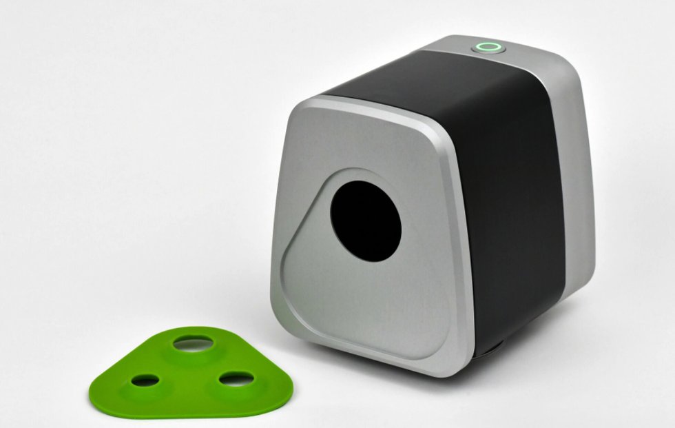 Desktop 3D Scanner by Fuel3d