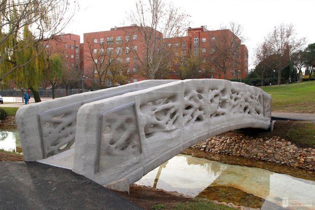 Spanish 3D-printed bridge