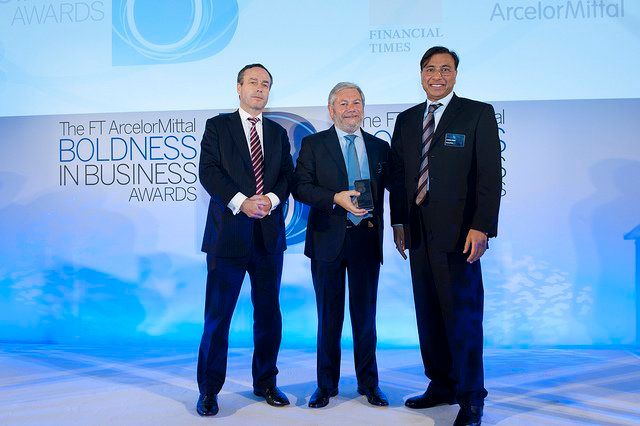 3D Systems takes home FT business prize      Avi Reichental, President and CEO, 3D Systems Corporation collects the Technology Award - Financial Times via Flickr