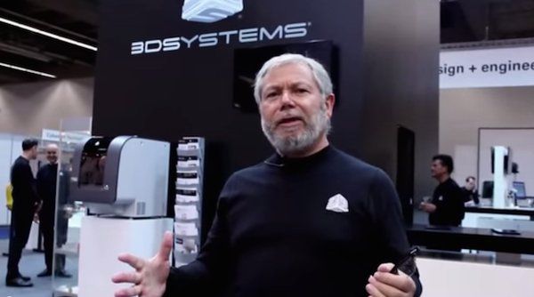 Avi Reichental announces developments at EuroMold 2013.