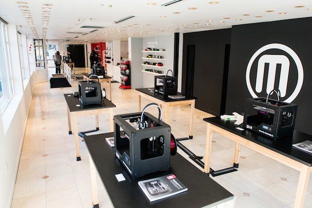 MakerBot store Boston now closed.
