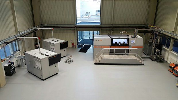 LaserCUSING machines from Concept Laser in the new production hall.