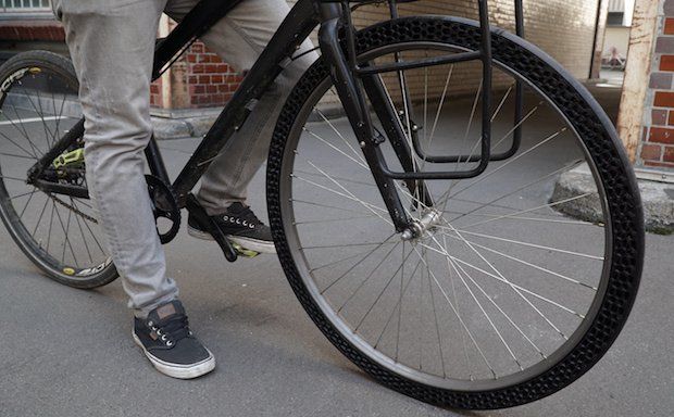 The 3D printed airless tyre is put to the test.