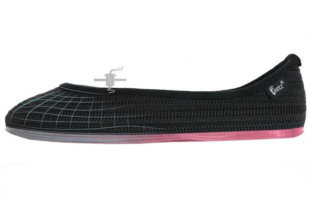 Feetz      Feetz teams with DSW to retail custom-fit 3D printed shoes.
