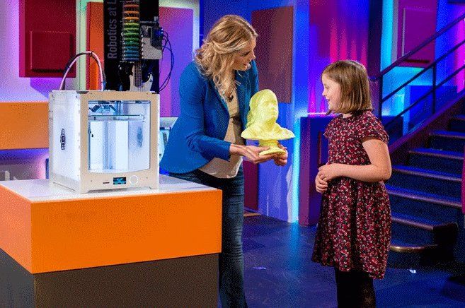 3D Printed bust of Isla at the Christmas Lectures      3D Printed bust of Isla at the Christmas Lectures