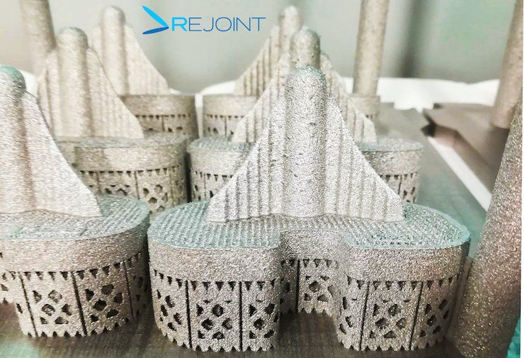 GE Additive Rejoint      Tibial plates printed on Arcam Q10plus.