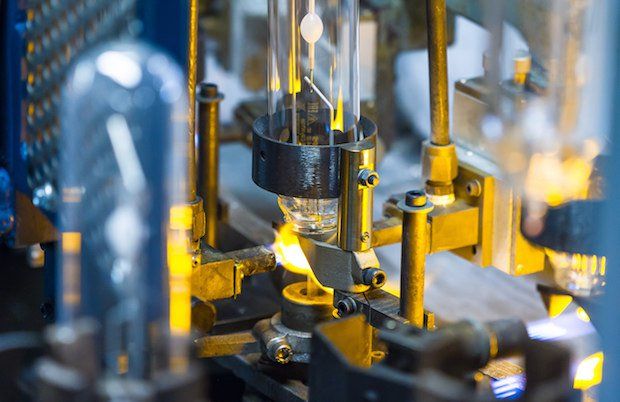 Materialise to showcase TCT Award-winning collaboration with Philips Lighting.