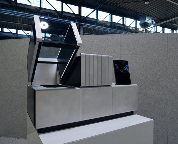 Quantica's NovoJet C-7 multi-material 3D printing system. - Quantica